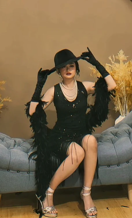 1920s Female Flapper (Black) N01 - Image 3