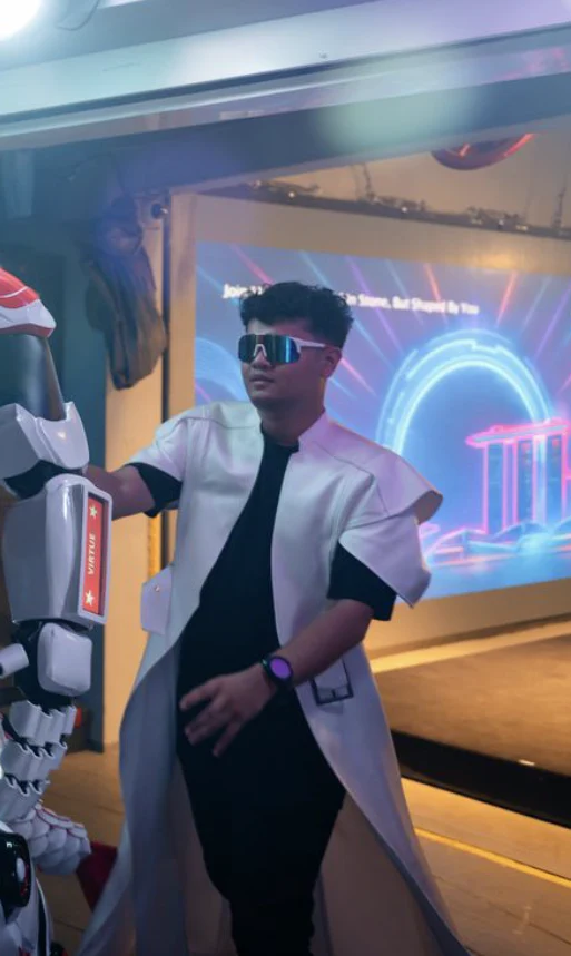 Futuristic Male D12 - Image 3
